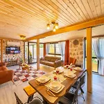 Nostalji Kalkan Bezirgan'da Havuzlu Villa Bezirgan