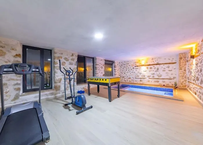 Nostalji Kalkan Bezirgan'da Havuzlu Villa Bezirgan